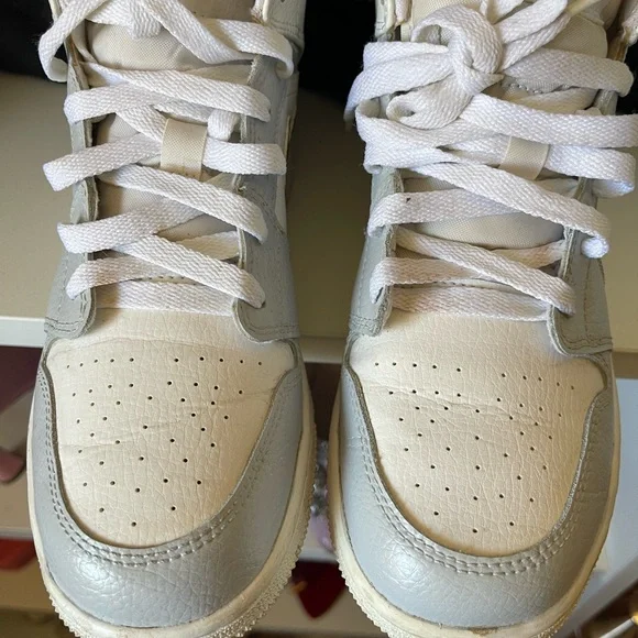Nike Air Jordan 1 Mid in White and Gray